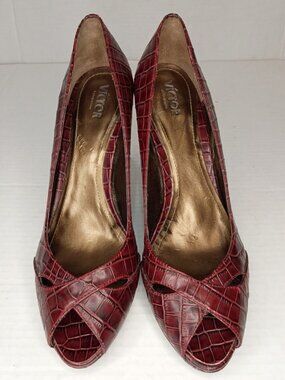 Vintage Victor Alfaro Bonbon Burgundy Croc Leather Peep Toe Women's Heels 9M